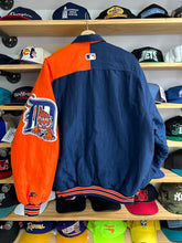 Load image into Gallery viewer, Vintage Starter Detroit Tigers Big Logo Sleeve Jacket Large
