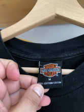 Load image into Gallery viewer, Vintage 2003 Harley Davidson Mantako,MN Pocket Tee Size Medium

