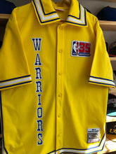 Load image into Gallery viewer, Mitchell &amp; Ness Golden State Warriors 80-81 Warm Up Jersey Size XL
