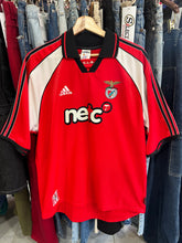 Load image into Gallery viewer, Vintage 2000/2001 Adidas SL Benfica Portugal Jersey Large
