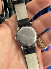Load image into Gallery viewer, Vintage 1960s LeGant Automatic Linen Crosshair Dial Watch
