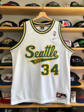 Load image into Gallery viewer, Vintage Nike Seattle SuperSonics Ray Allen Rewind Swingman Jersey Size Large

