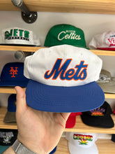 Load image into Gallery viewer, Vintage 90s New York Mets / Carvel Universal Snapback
