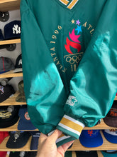 Load image into Gallery viewer, Vintage Starter 1996 Atlanta Olympics Pullover Windbreaker Sz Medium
