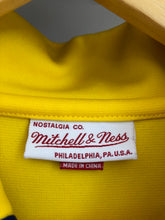 Load image into Gallery viewer, Mitchell &amp; Ness Golden State Warriors 80-81 Warm Up Jersey Size XL

