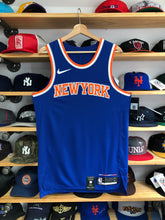 Load image into Gallery viewer, Deadstock 2019 Nike New York Knicks Blank Authentic Jersey Size 44/Medium
