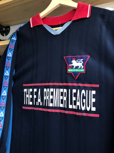 Vintage F.A Premier League Soccer Jersey Size Medium