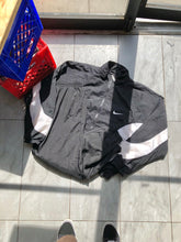 Load image into Gallery viewer, Vintage Nike 2 Tone Nylon Windbreaker Full Tracksuit Size Large
