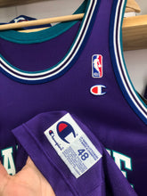 Load image into Gallery viewer, Vintage Charlotte Hornets Alonzo Mourning Jersey 48 XL
