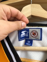 Load image into Gallery viewer, Vintage Starter Boston Bruins Blank Jersey Size Medium
