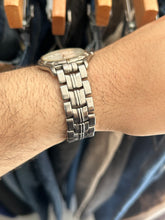 Load image into Gallery viewer, Vintage 1998 Seiko Stainless Steel 50M Quartz Watch
