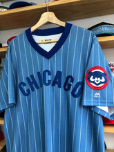 Load image into Gallery viewer, Majestic Chicago Cubs Cooperstown Collection Blank Jersey Size Large

