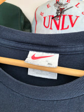 Load image into Gallery viewer, Vintage 1999 Nike Flushing Meadows Tennis Tee Size XL
