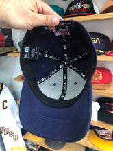 Load image into Gallery viewer, 2000s New Era Team USA World Baseball Classic Snapback
