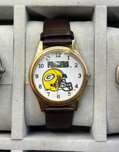 Load image into Gallery viewer, Vintage 1995 Green Bay Packers Gold Tone Quartz Watch

