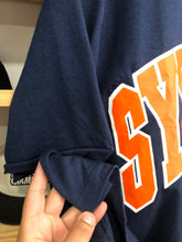 Load image into Gallery viewer, Deadstock Vintage Syracuse University Tee Size XL
