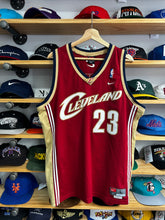 Load image into Gallery viewer, Vintage Nike Rookie Cleveland Cavaliers LeBron James Swingman Jersey Large

