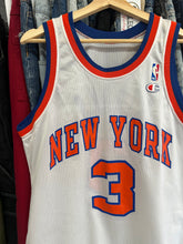 Load image into Gallery viewer, Vintage Champion Early 90s New York Knicks John Starks Jersey 40 Medium
