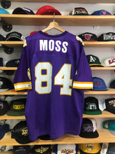 Load image into Gallery viewer, Vintage Champion Minnesota Vikings Randy Moss Jersey Size 48
