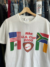 Load image into Gallery viewer, Vintage 2000 Nike U.S. Cup Soccer Tee Large
