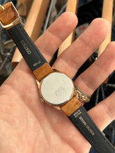 Load image into Gallery viewer, Vintage 1987 Seiko Rose Gold Day / Date Scythe Quartz Watch
