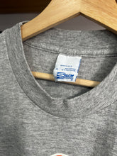 Load image into Gallery viewer, Vintage 90s Salem Sportswear New York Islanders Fisherman Tee XL
