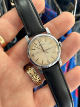 Load image into Gallery viewer, Vintage 1960s LeGant Automatic Linen Crosshair Dial Watch
