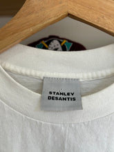 Load image into Gallery viewer, Vintage 1997 Stanley DeSantis King of the Hill Tee XL

