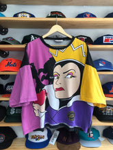 Load image into Gallery viewer, Vintage Disney Villains Evil Queen Big Print Tee Boxy / Cropped Size Large
