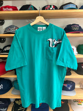 Load image into Gallery viewer, Vintage 90s Looney Tunes Pepe Le Pew Embroidered Tee Size Large
