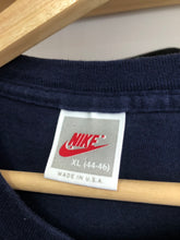 Load image into Gallery viewer, Vintage Nike Just Do It Tee Size L/XL
