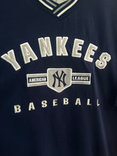 Load image into Gallery viewer, Vintage 90s Lee Yankees Embroidered Patch Tee Size Large
