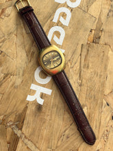Load image into Gallery viewer, Vintage Early 1970s Zodiac Automatic Gold Cushion TV Case Automatic Watch
