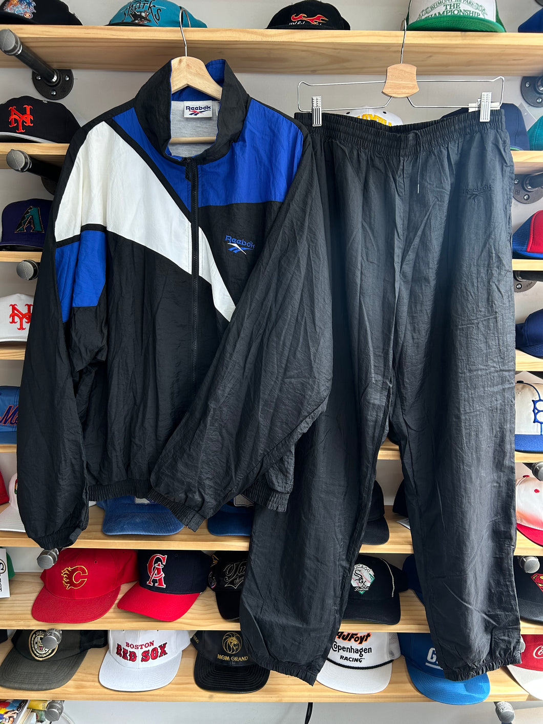 Vintage 90s Reebok Full Windbreaker Set XL