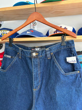 Load image into Gallery viewer, Vintage Deadstock 90s Wu Wear Carpenter Denim 34 / 32
