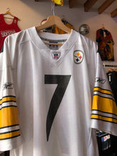 Load image into Gallery viewer, Reebok NFL Pittsburgh Steelers Ben Roethlisberger Football Jersey Size XL
