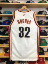 Load image into Gallery viewer, Cleveland Cavaliers Larry Hughes Reebok Swingman Large
