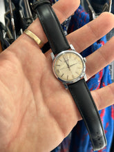Load image into Gallery viewer, Vintage 1960s LeGant Automatic Linen Crosshair Dial Watch
