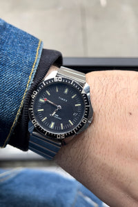 Vintage 1985 Timex Red Dot Lollipop Diver Hand Wind Watch