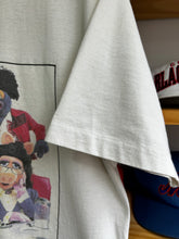 Load image into Gallery viewer, Vintage 90s Frogfeld Muppets Seinfeld Parody Tee Large
