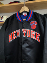 Load image into Gallery viewer, Deadstock Mitchell &amp; Ness New York Knicks Hardwood Classics Bomber Jacket Size Large
