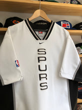 Load image into Gallery viewer, Vintage Nike San Antonio Spurs Warm Up Practice Jersey Size Large
