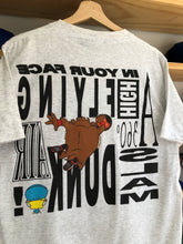 Load image into Gallery viewer, Vintage 1991 Warner Bros. Taz High Flying Slam Dunk Tee Size Large

