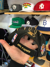 Load image into Gallery viewer, Vintage Starter Chicago Bulls 1998 Finals Champions Velcro Strapback Hat
