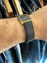 Load image into Gallery viewer, Vintage 1988 Citizen 25MM Black Dial Quartz Tank w/ Box

