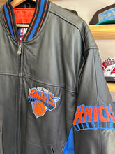 Load image into Gallery viewer, Vintage Carl Banks G-III New York Knicks Leather Jacket XL
