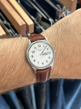 Load image into Gallery viewer, Vintage 1994 Seiko Stainless Steel White Arabic Number Dial Quartz Watch
