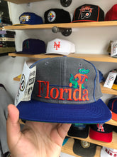 Load image into Gallery viewer, Deadstock Vintage University Of Florida Gators The Game Snapback
