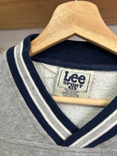 Load image into Gallery viewer, Vintage Lee Sport New York Knicks Embroidered Crewneck Sweater XL
