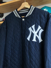 Load image into Gallery viewer, 2010s JH Design New York Yankees World Series Patch Wool Reversible Bomber Jacket Size 2XL
